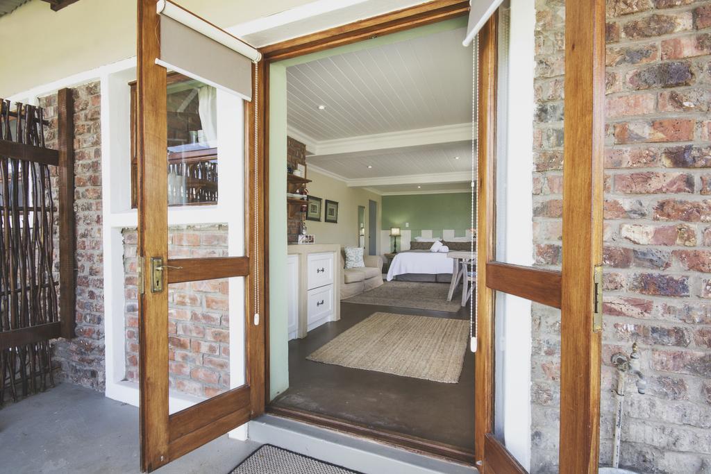 Lodge A Hilltop Country Retreat *