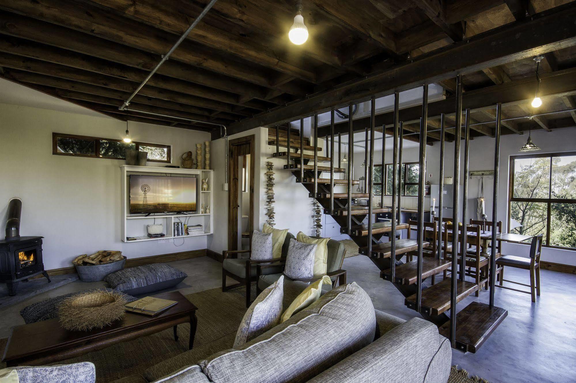 A Hilltop Country Retreat Lodge Swellendam